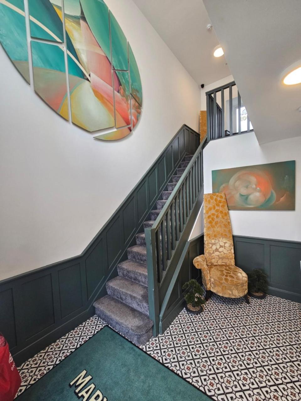 Mary Mullen'S Rooms Eyre Square. Galway Bagian luar foto